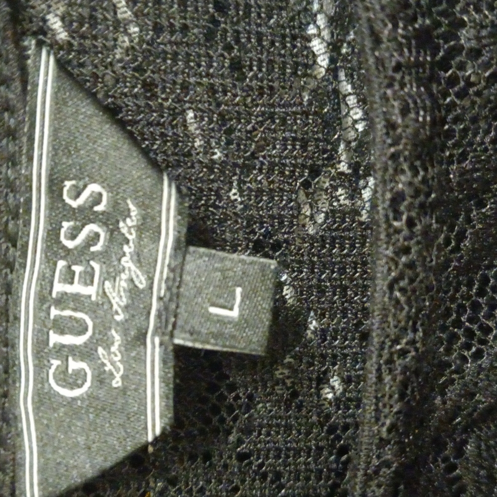 Guess top